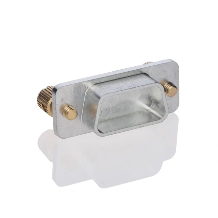  Экранирующие заглушки портов